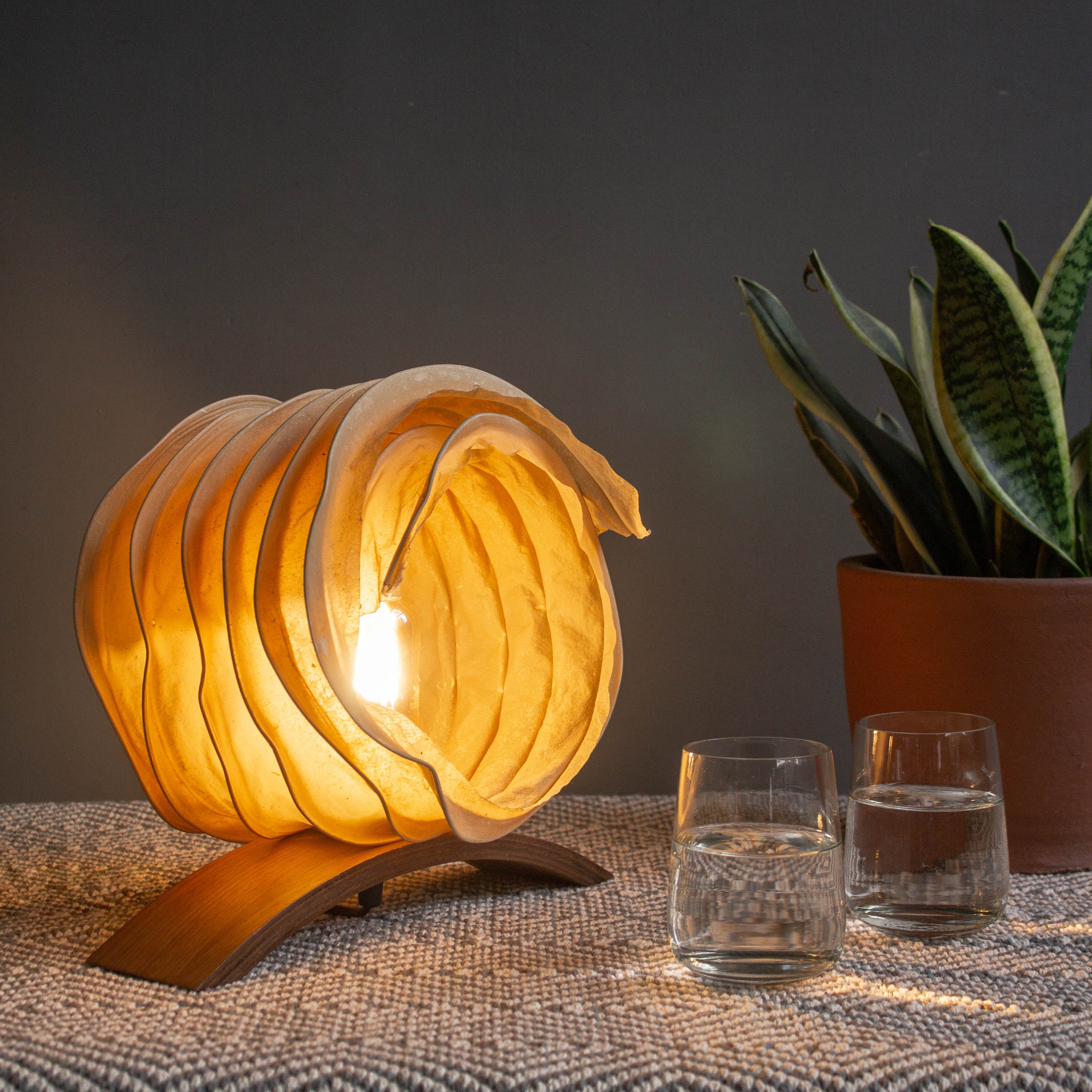 Enzo Crushed Table Lamp