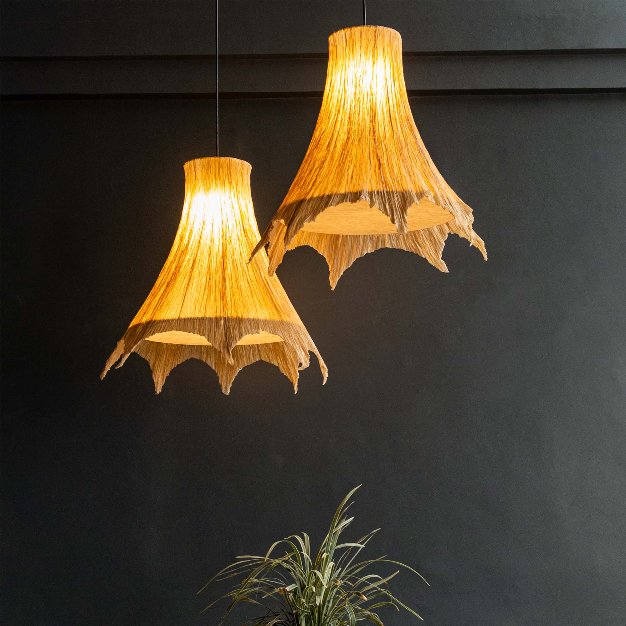 Calla Lily Pendant Lamp