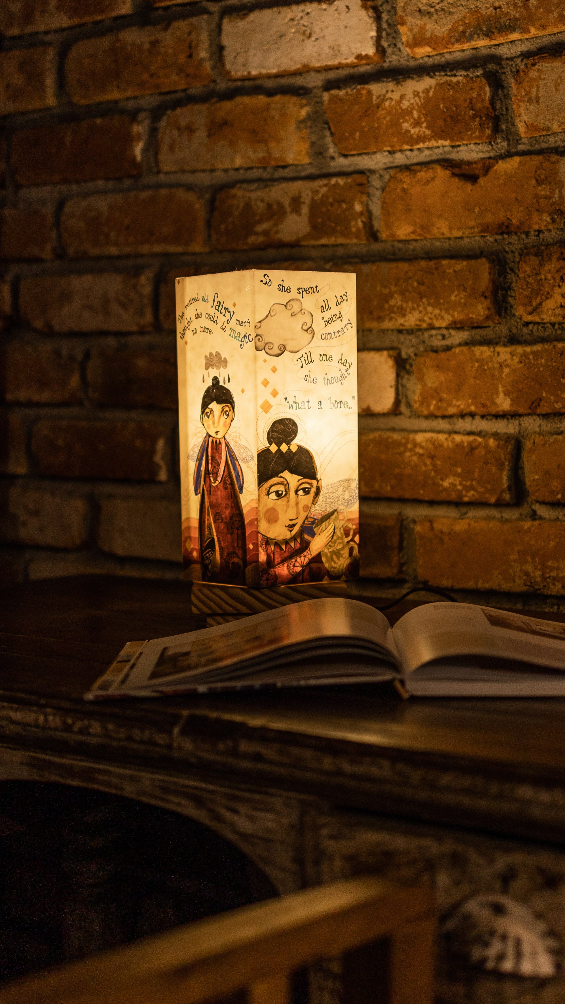 Fairy Mary Table Lamp