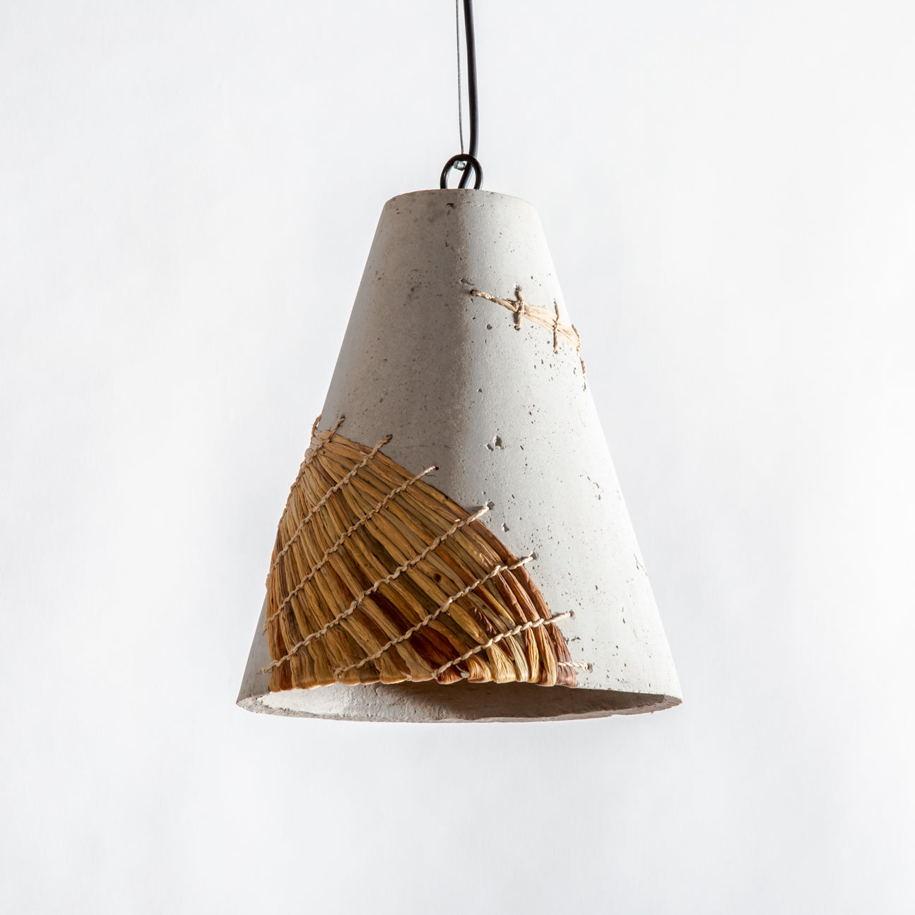 Apex Pendant Lamp