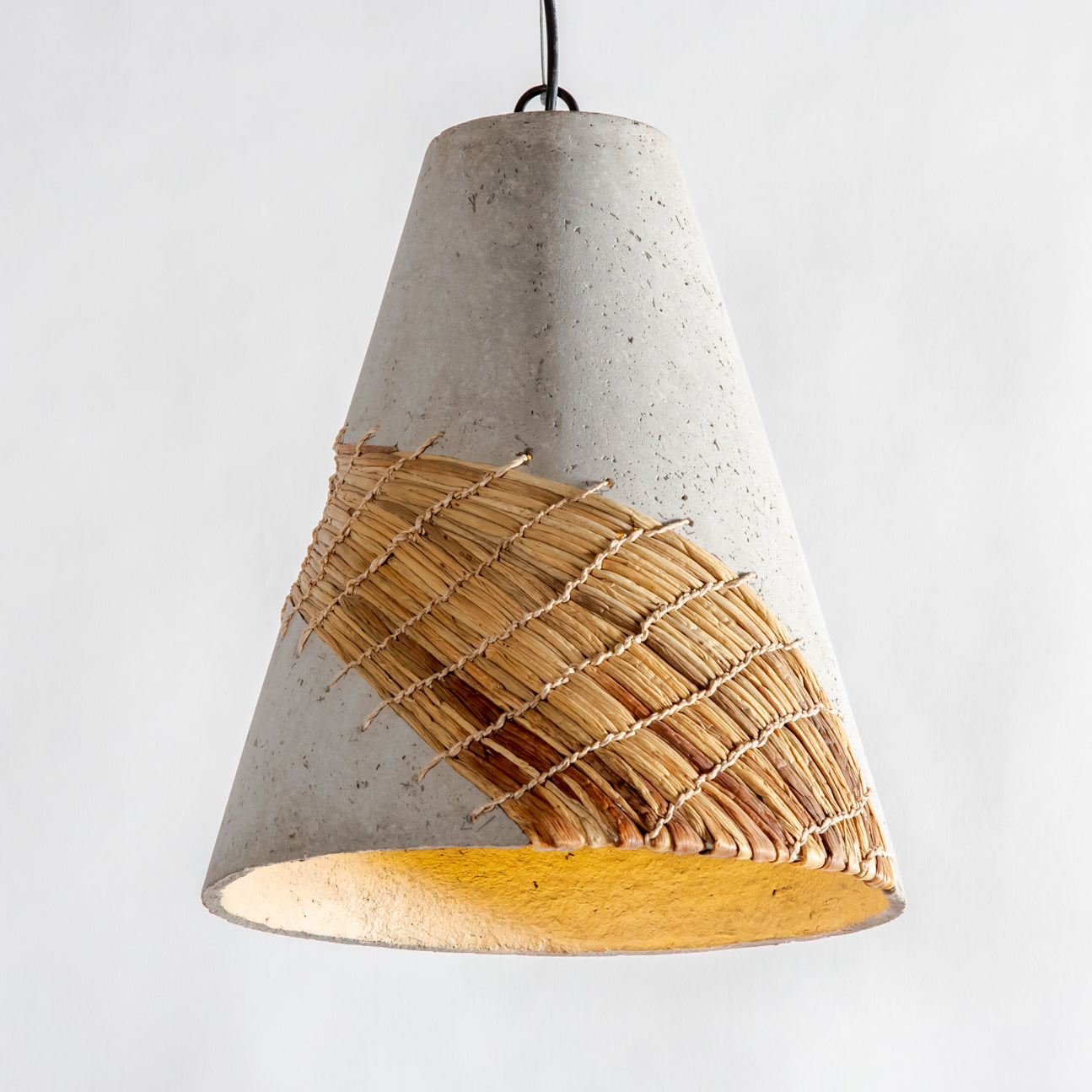 Apex Pendant Lamp