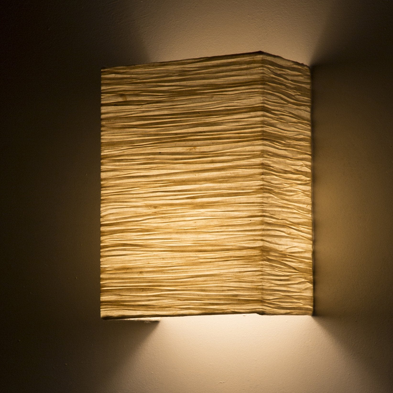 Brick Wall Lamp