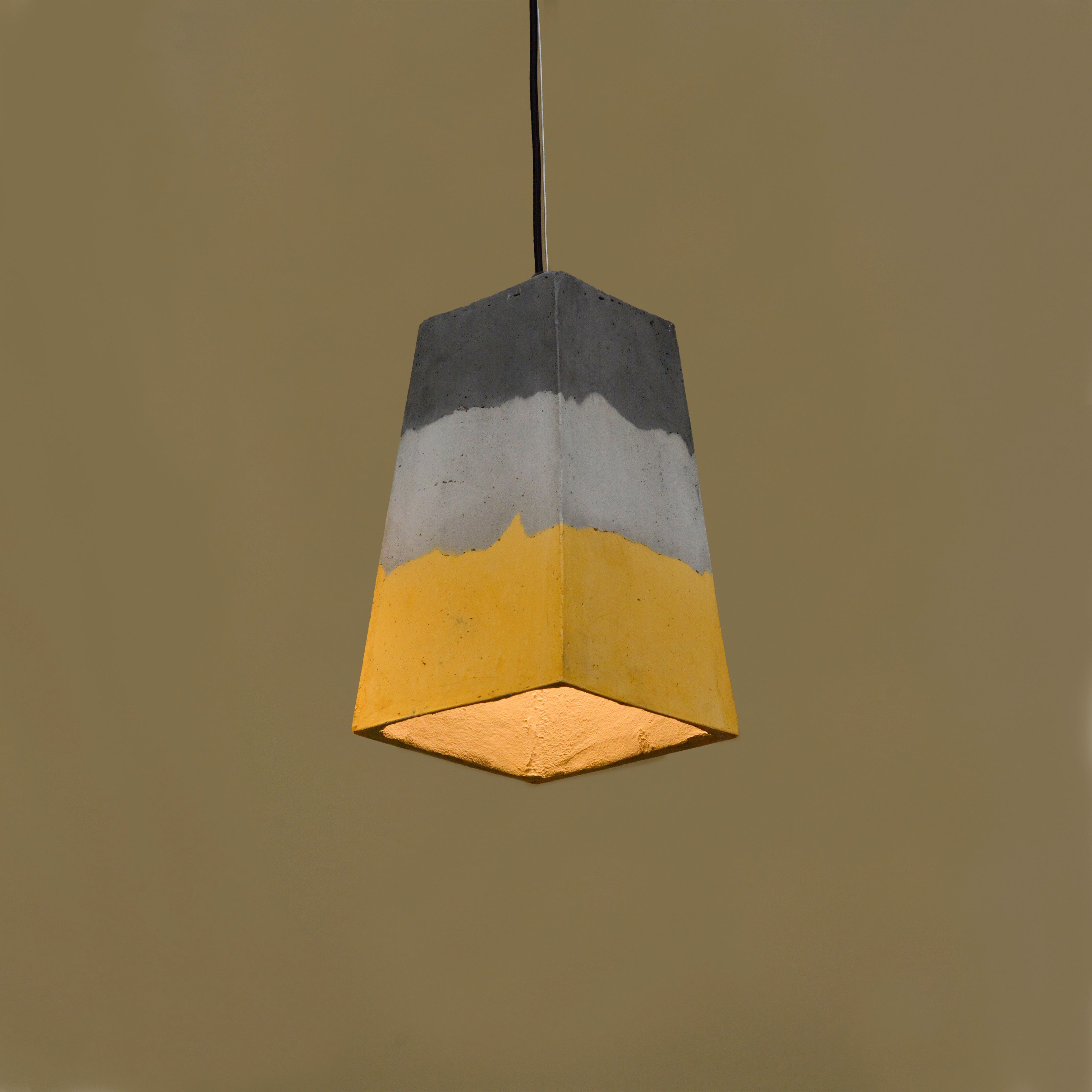 Trapeze Pendant Lamp (Mustard Gradation)