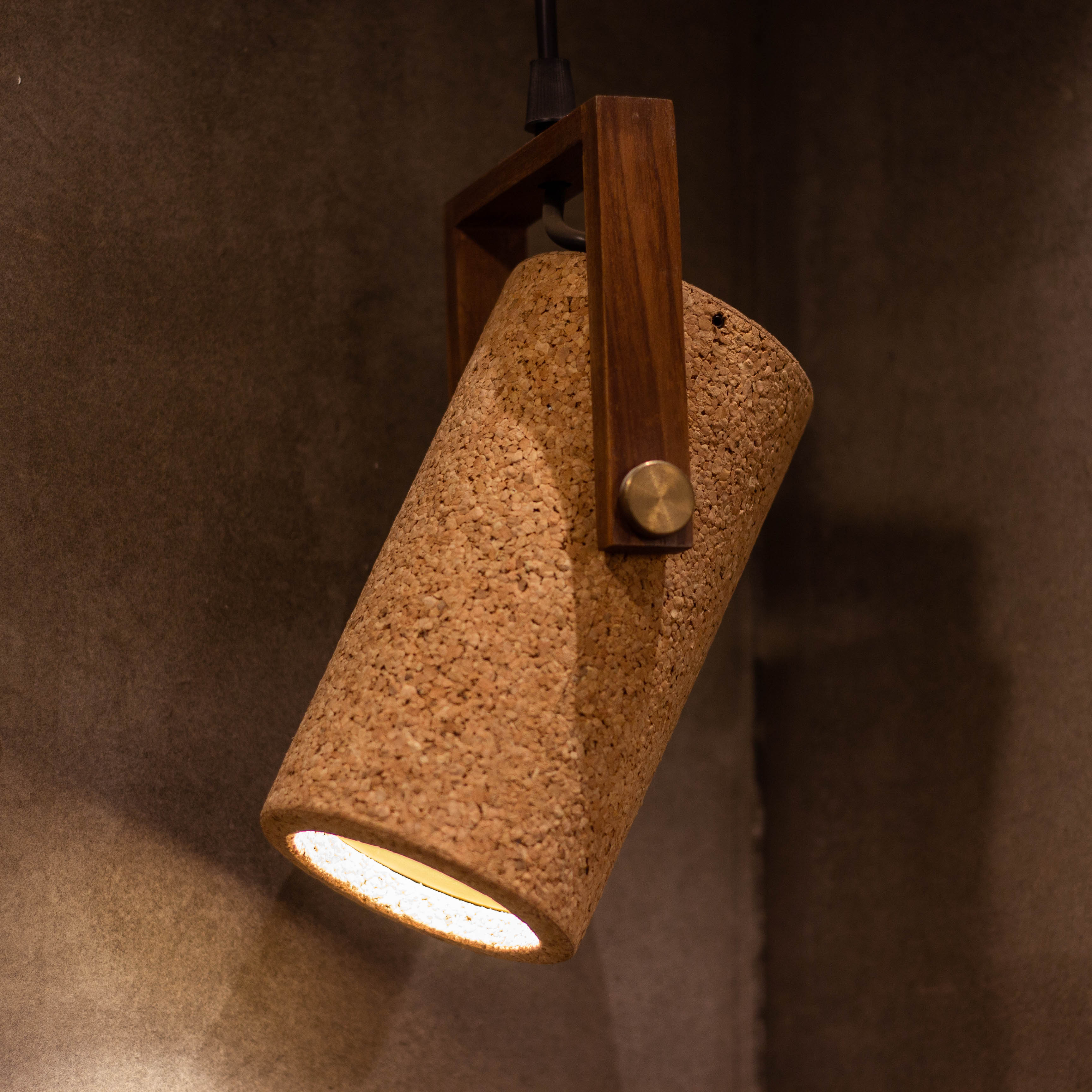Cork Pivot Pendant Light