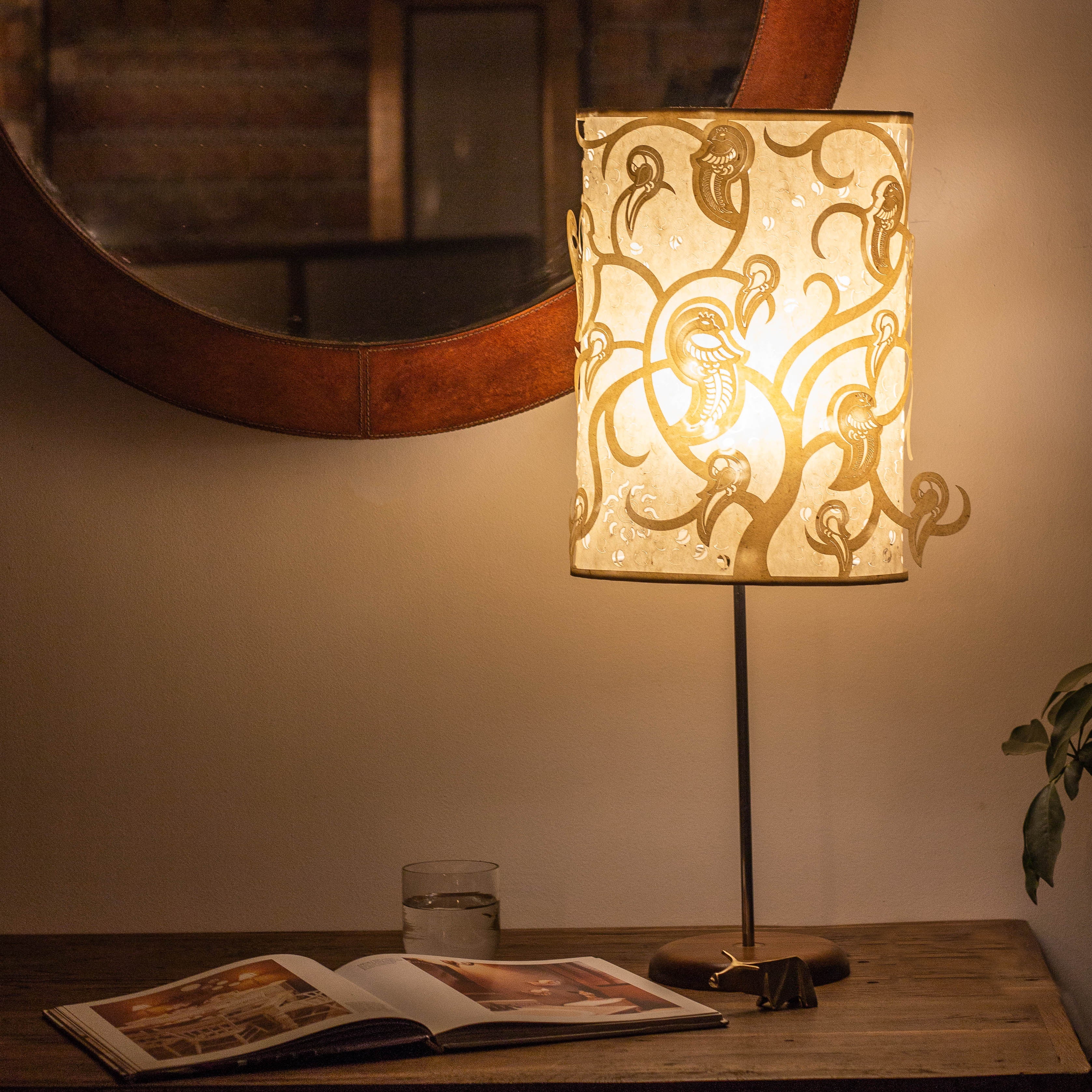 Parrots Shadow Play Table Lamp