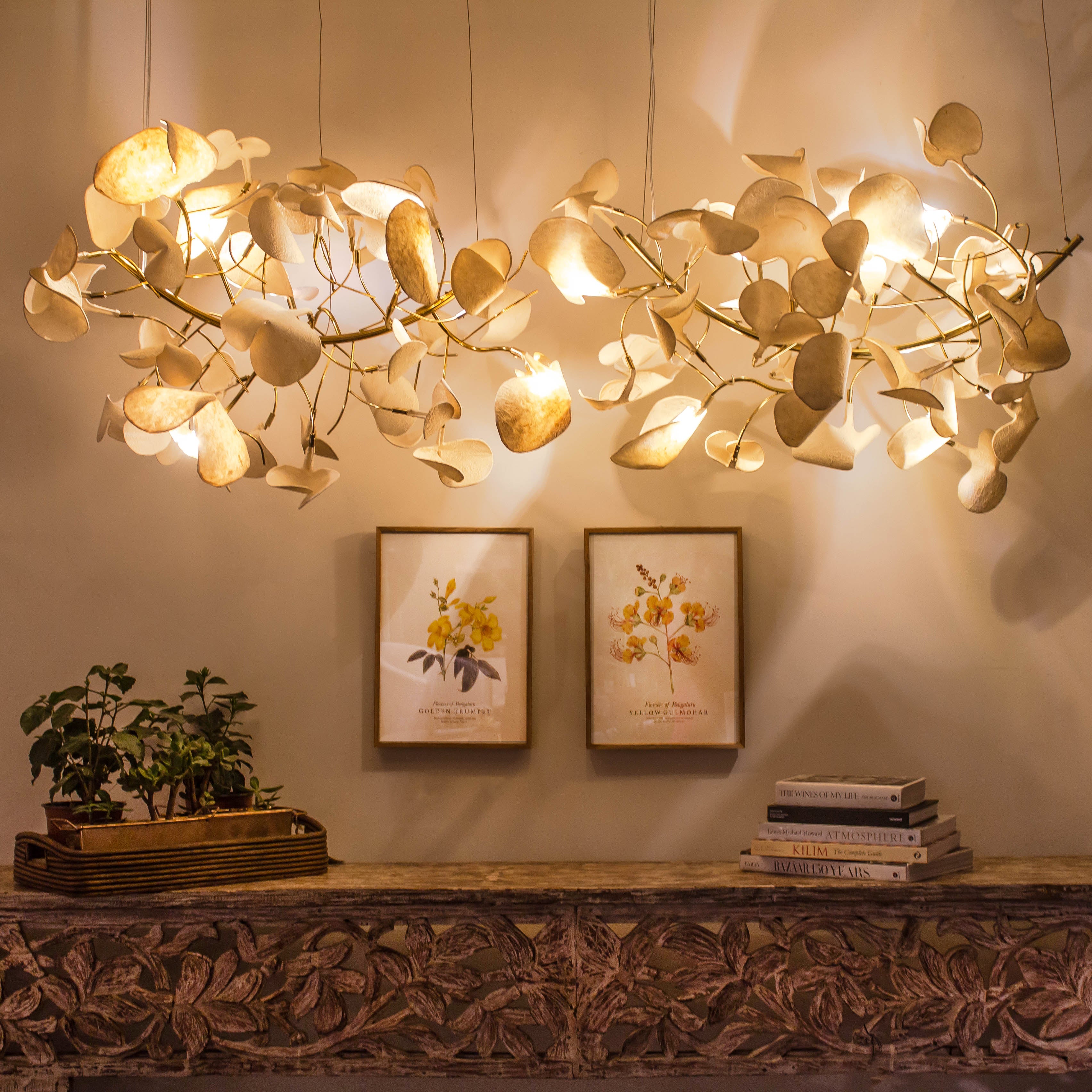 Hanging Clover Bloom Lamp