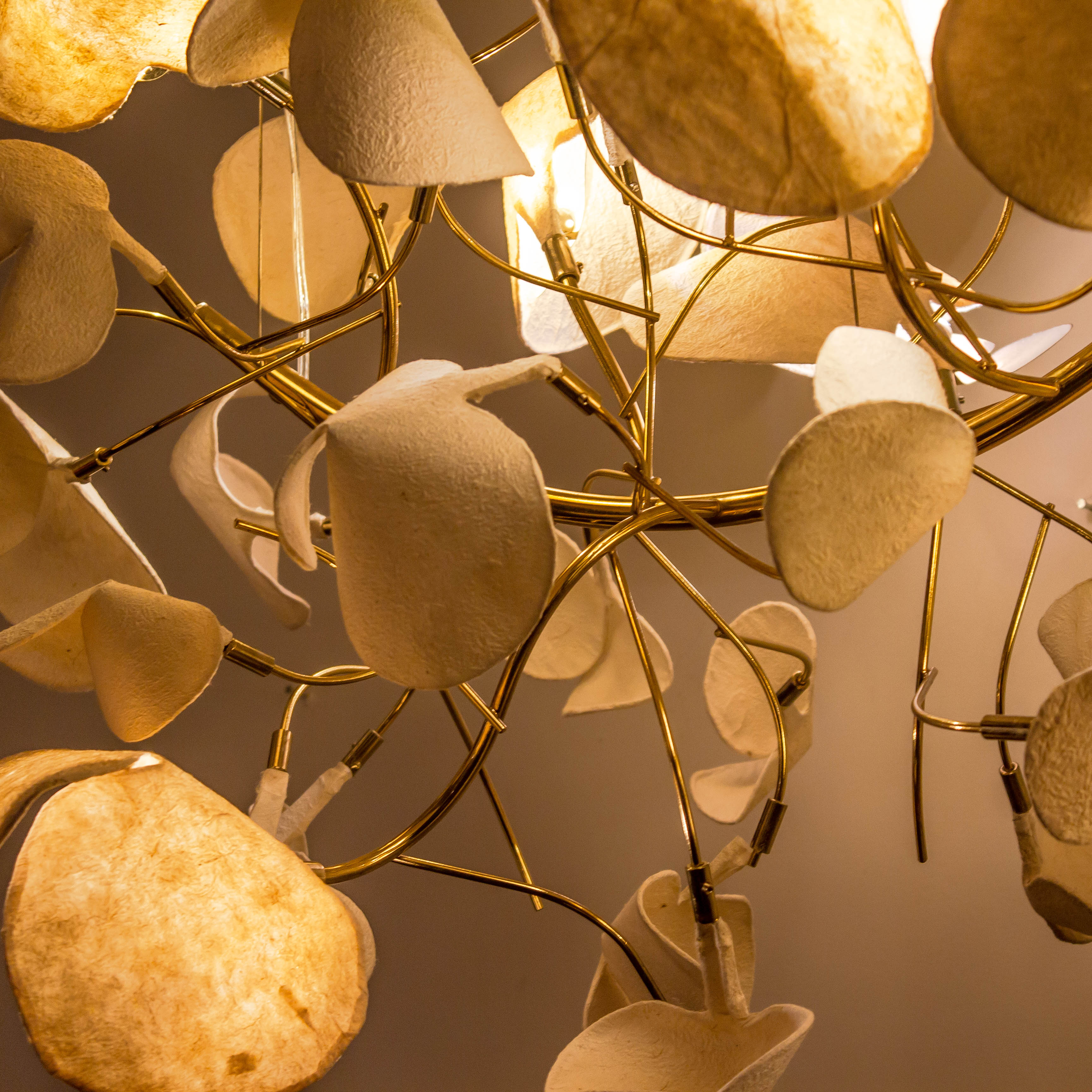 Hanging Clover Bloom Lamp