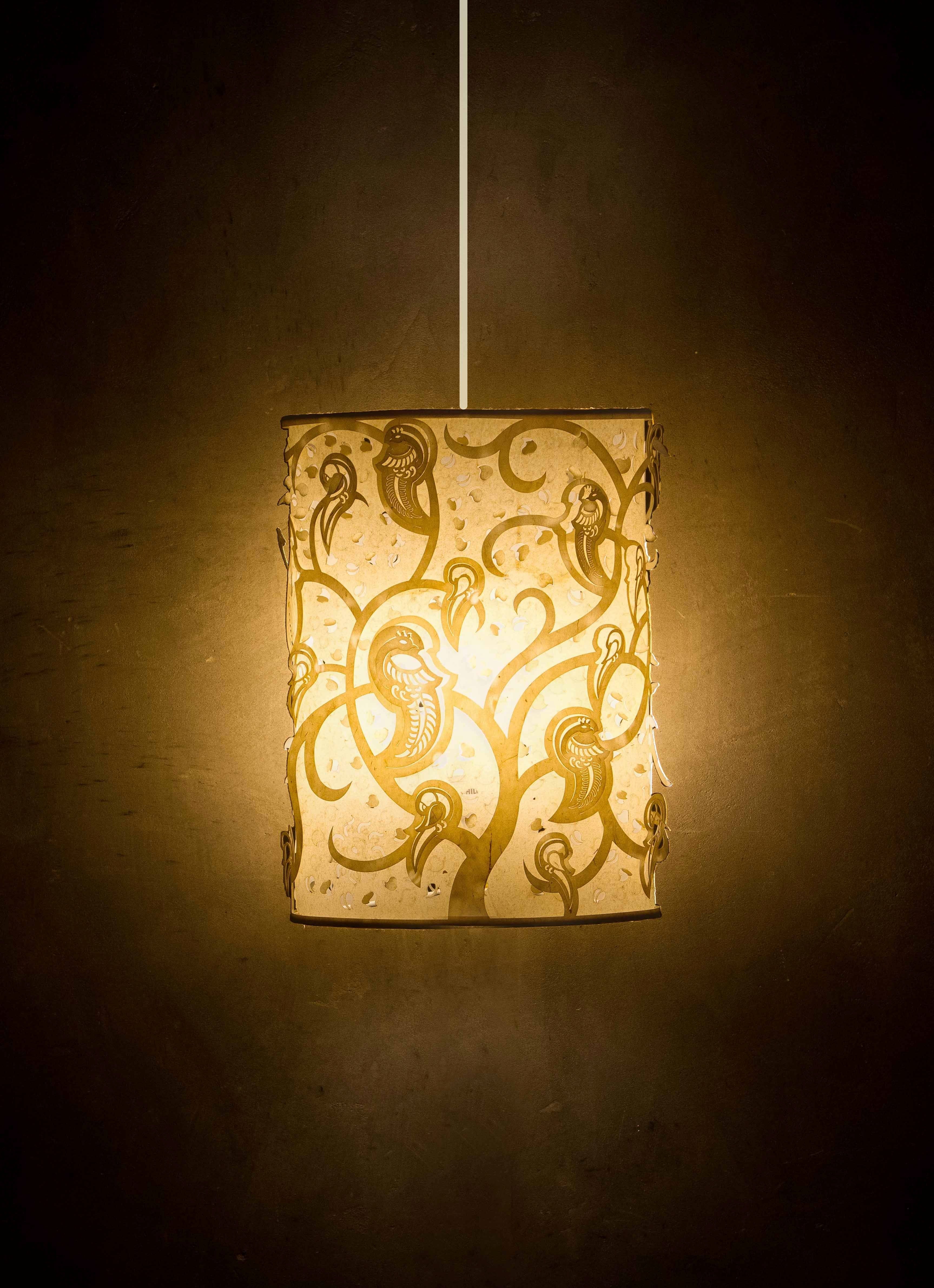 Parrots Shadow Play Pendant Lamp
