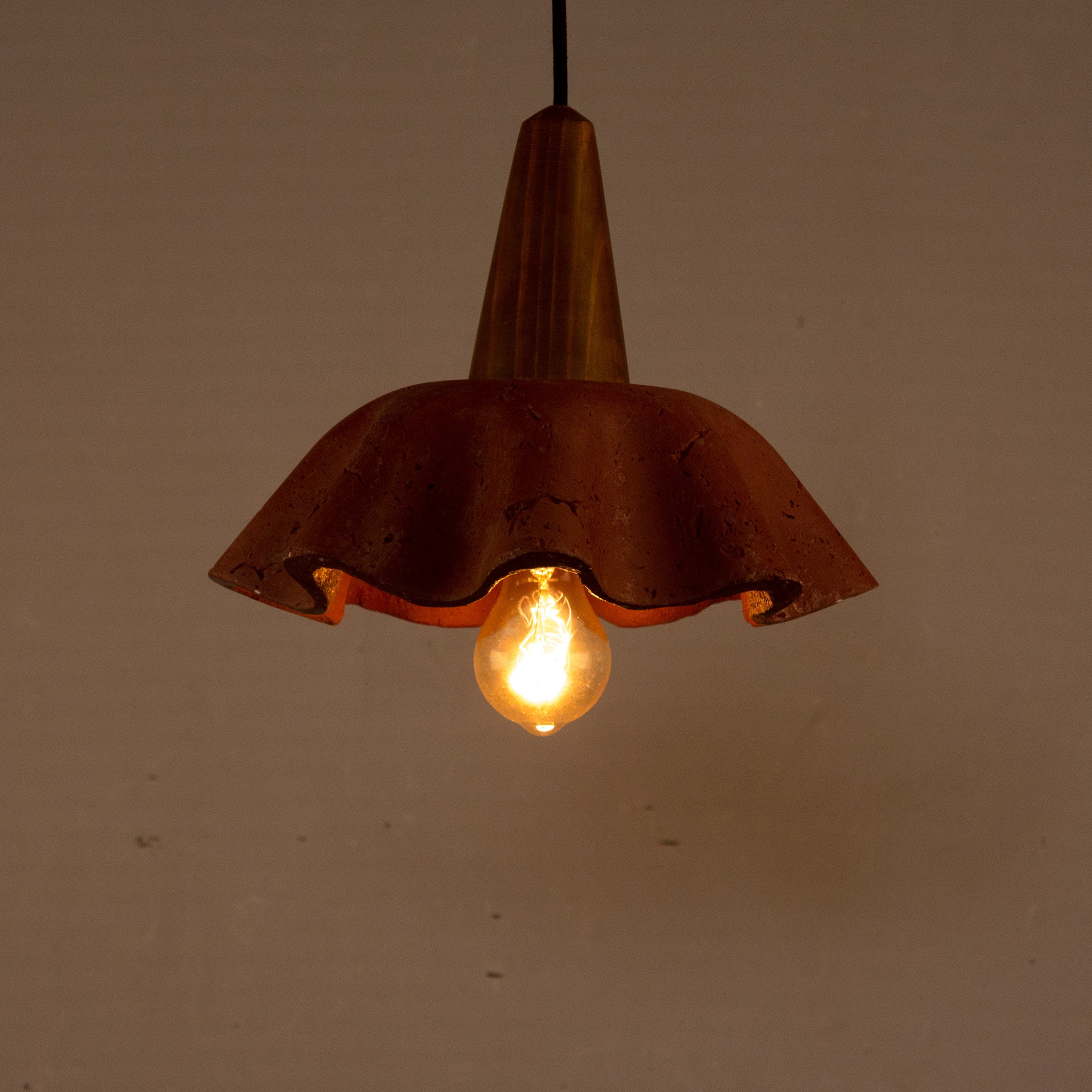 Twill Pendant Lamp (Merlot)