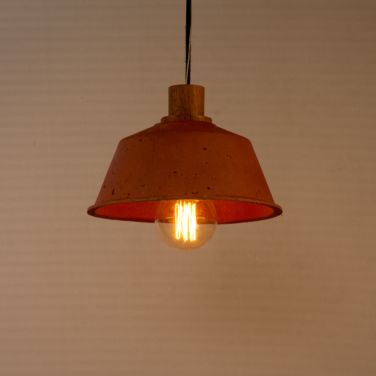 Cresset Pendant Lamp (Merlot)