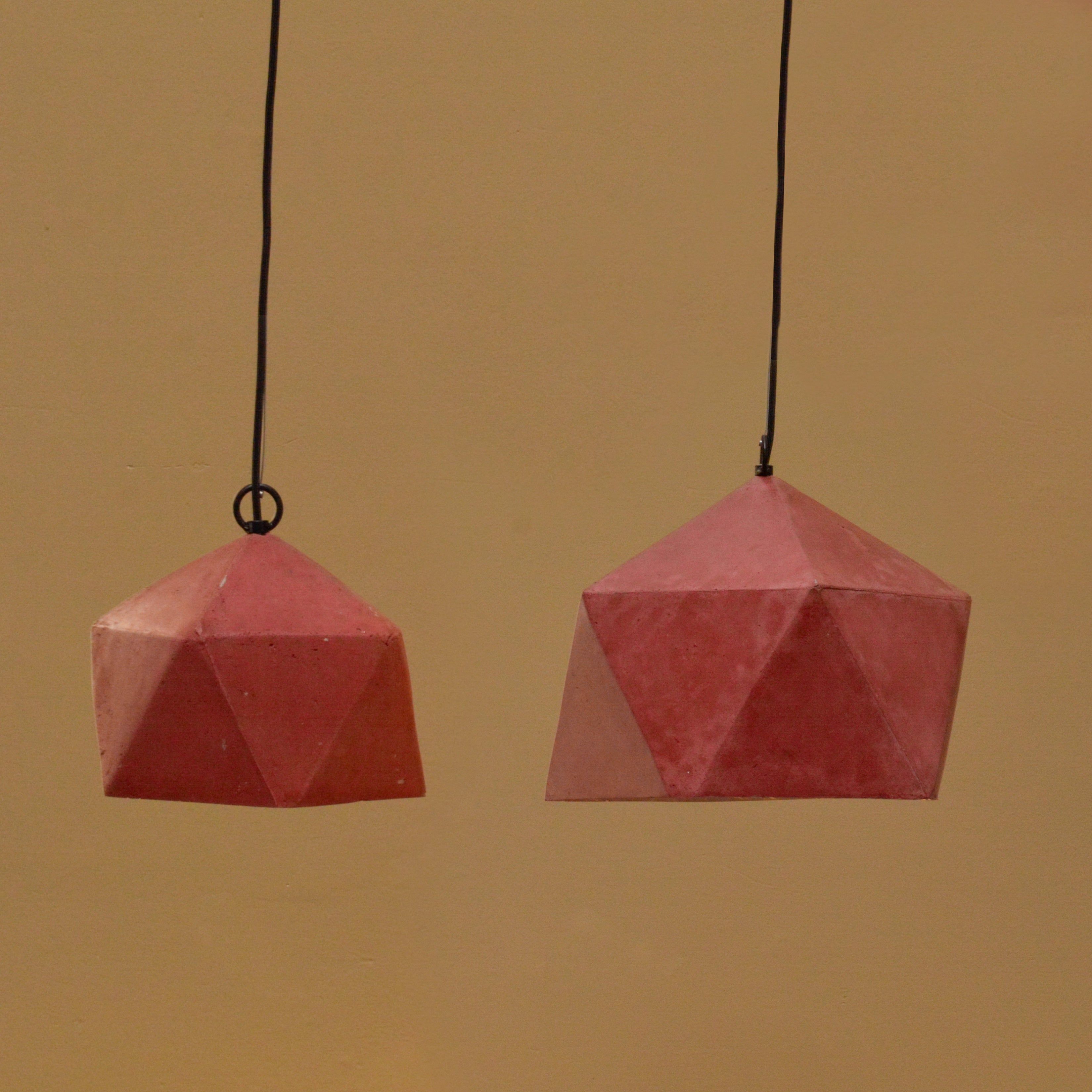 Facet Pendant Lamp (Merlot)