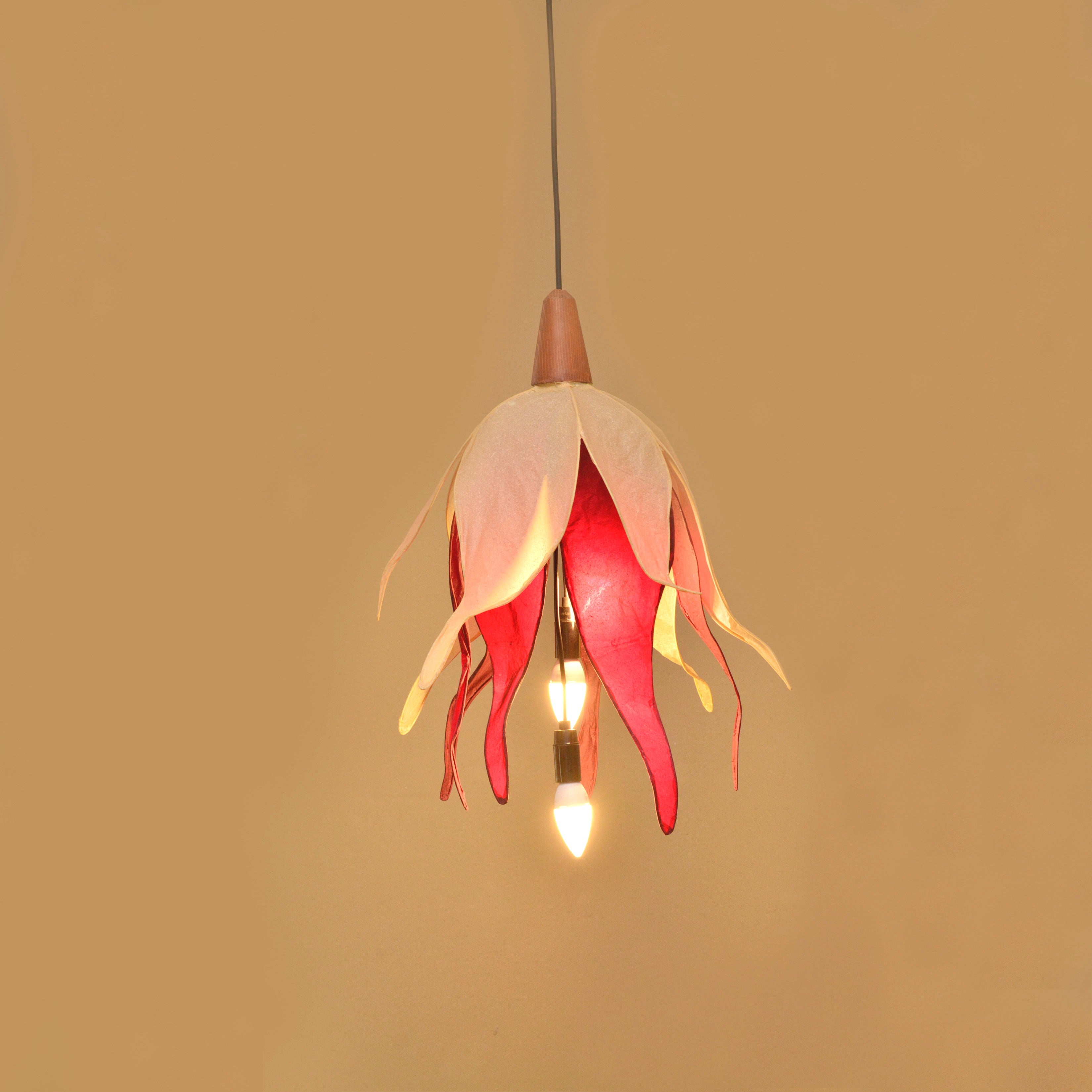 Vineyard Bloom Pendant Lamp