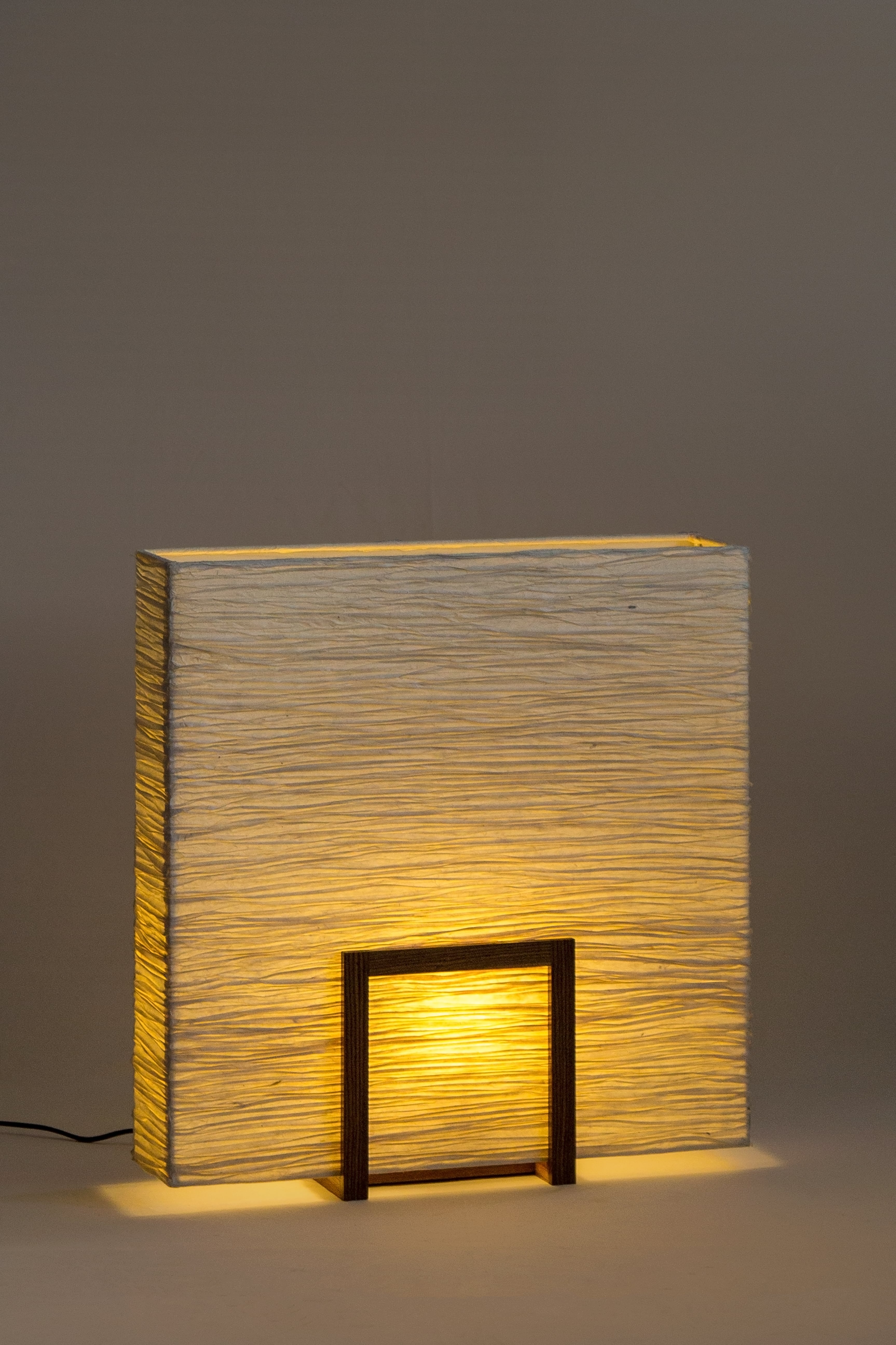 Un-Block Crushed Table Lamp