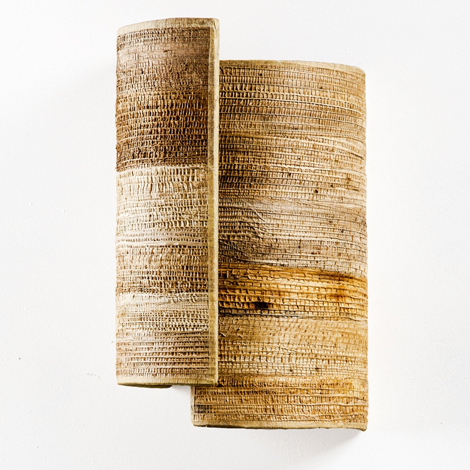 Skyline Bark Wall Lamp