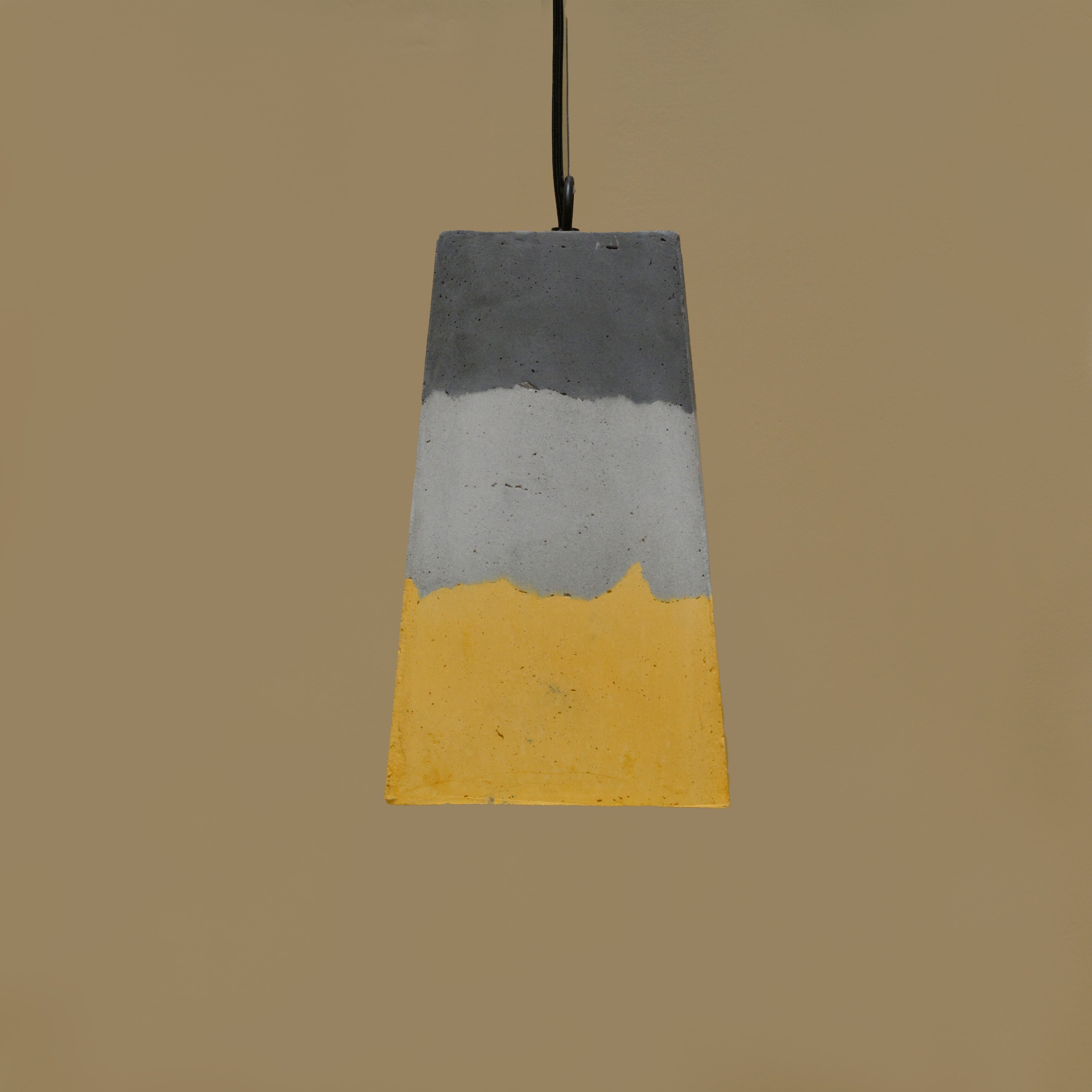 Trapeze Pendant Lamp (Mustard Gradation)