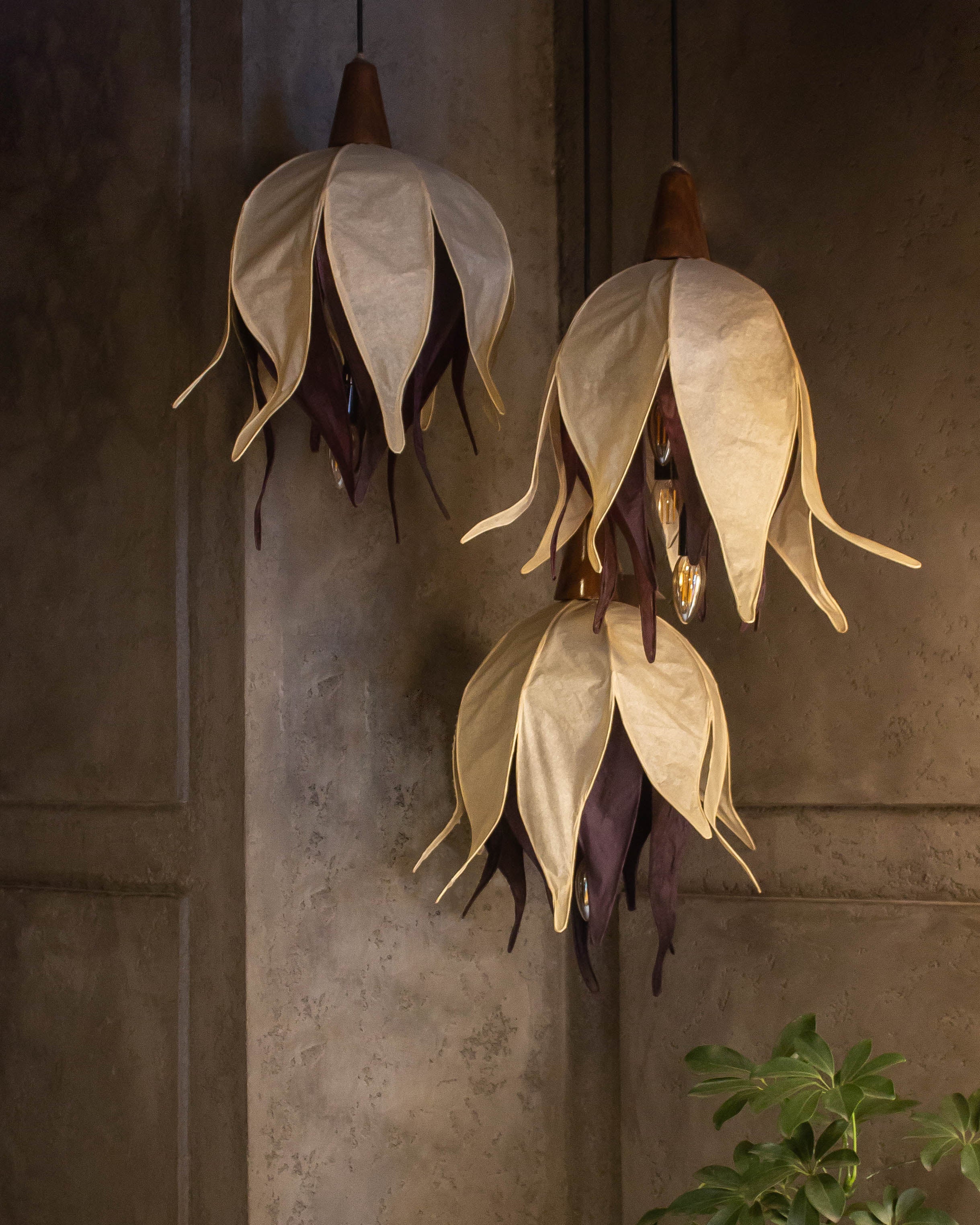 Vineyard Bloom Pendant Lamp