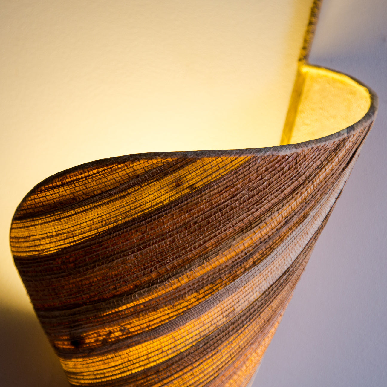 Ripcurl Bark Wall Lamp