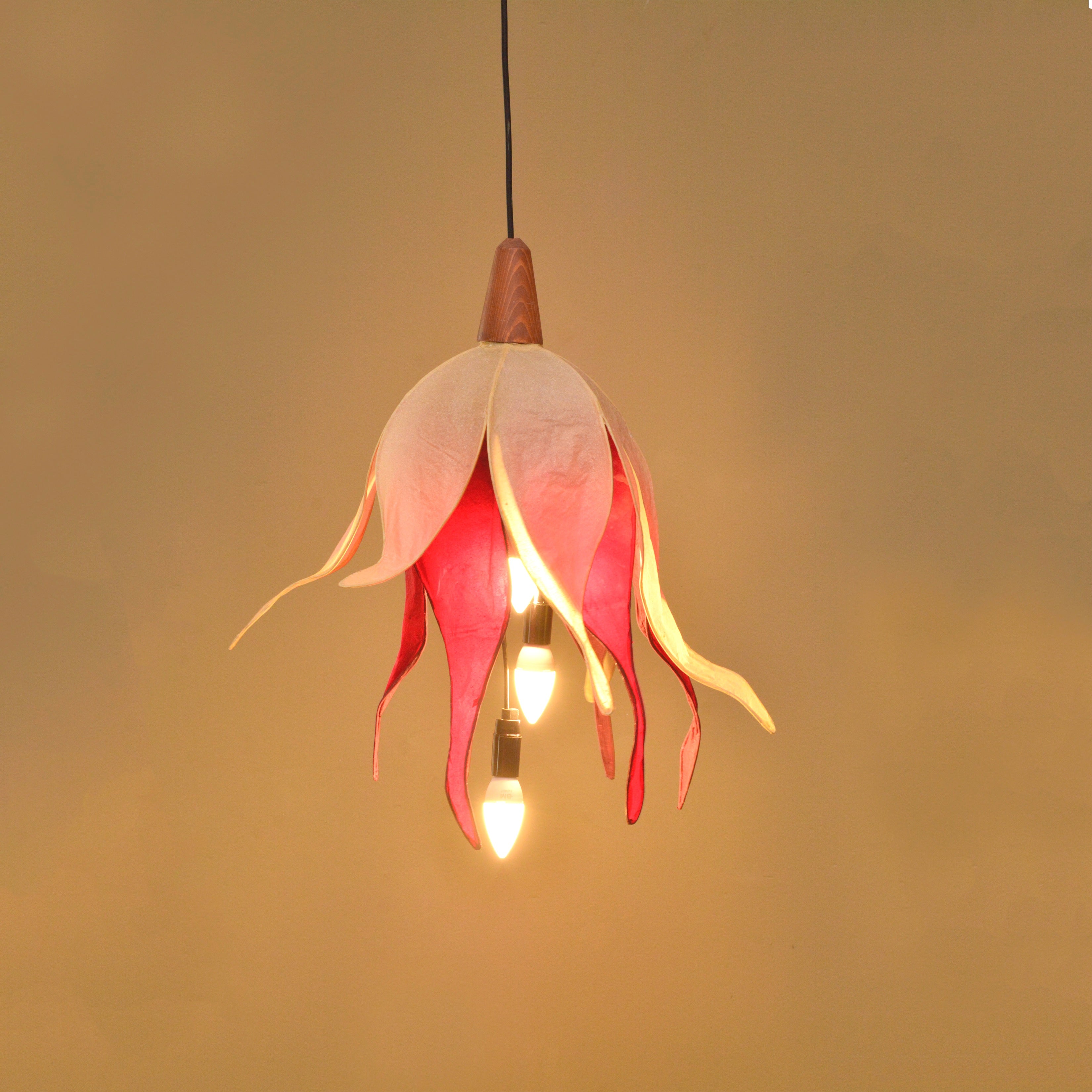 Vineyard Bloom Pendant Lamp