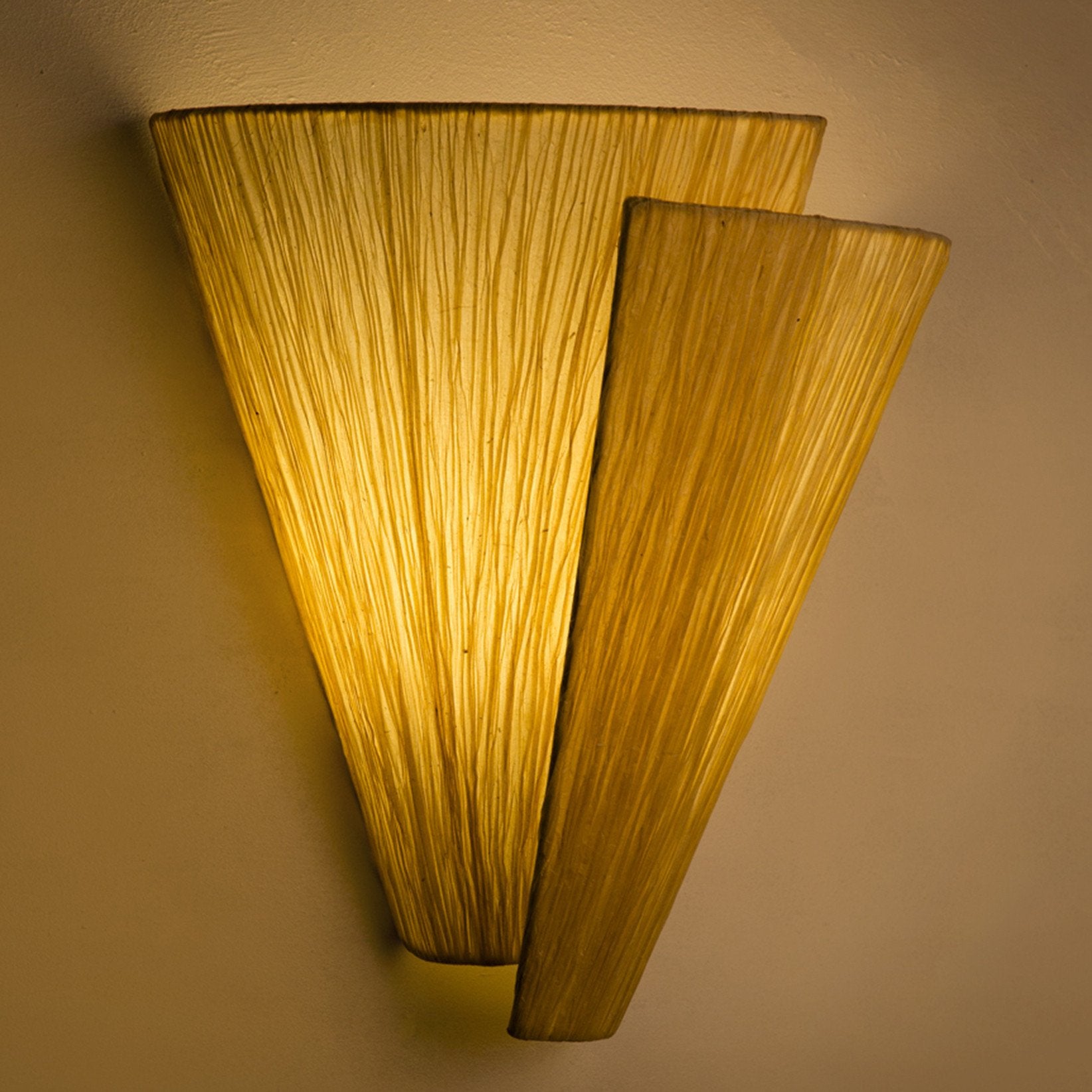 Pinnacle Wall Lamp